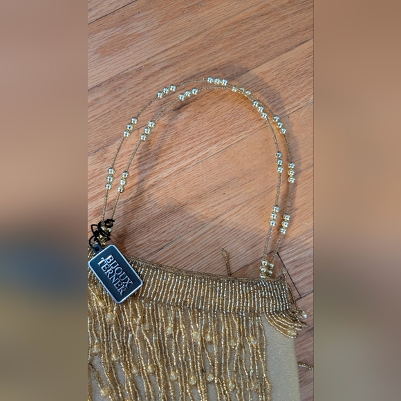 Bijoux Terner Gold Wristlet Clutch - Picture 3 of 6